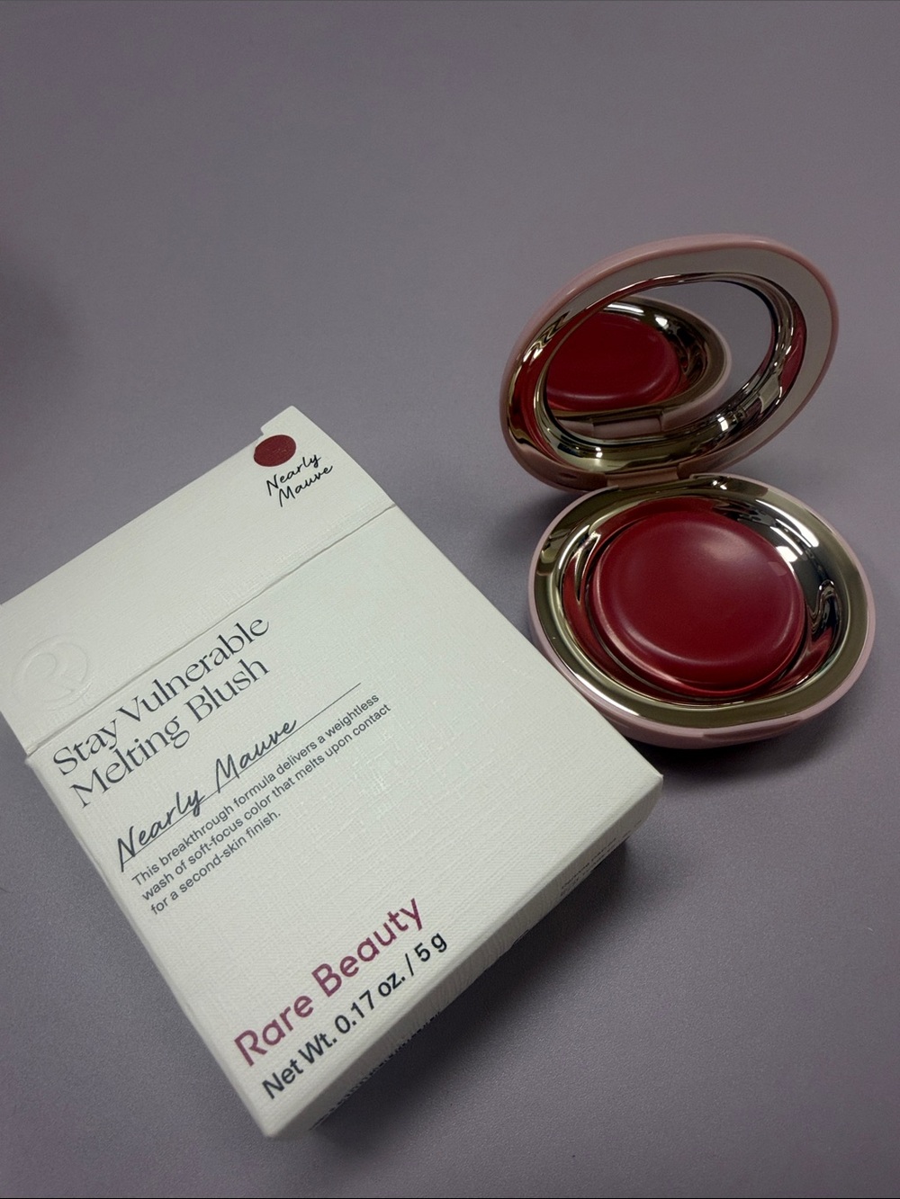 Rare Beauty Melting Blush Compact - Deep Rose